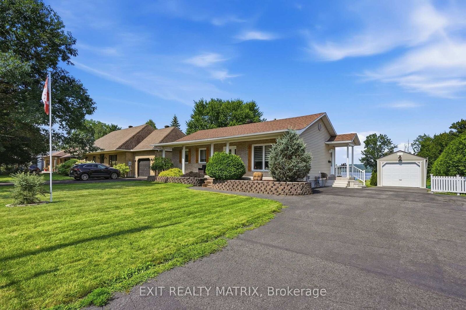 Property Photo: 554 Front Road ON K0B 1K0