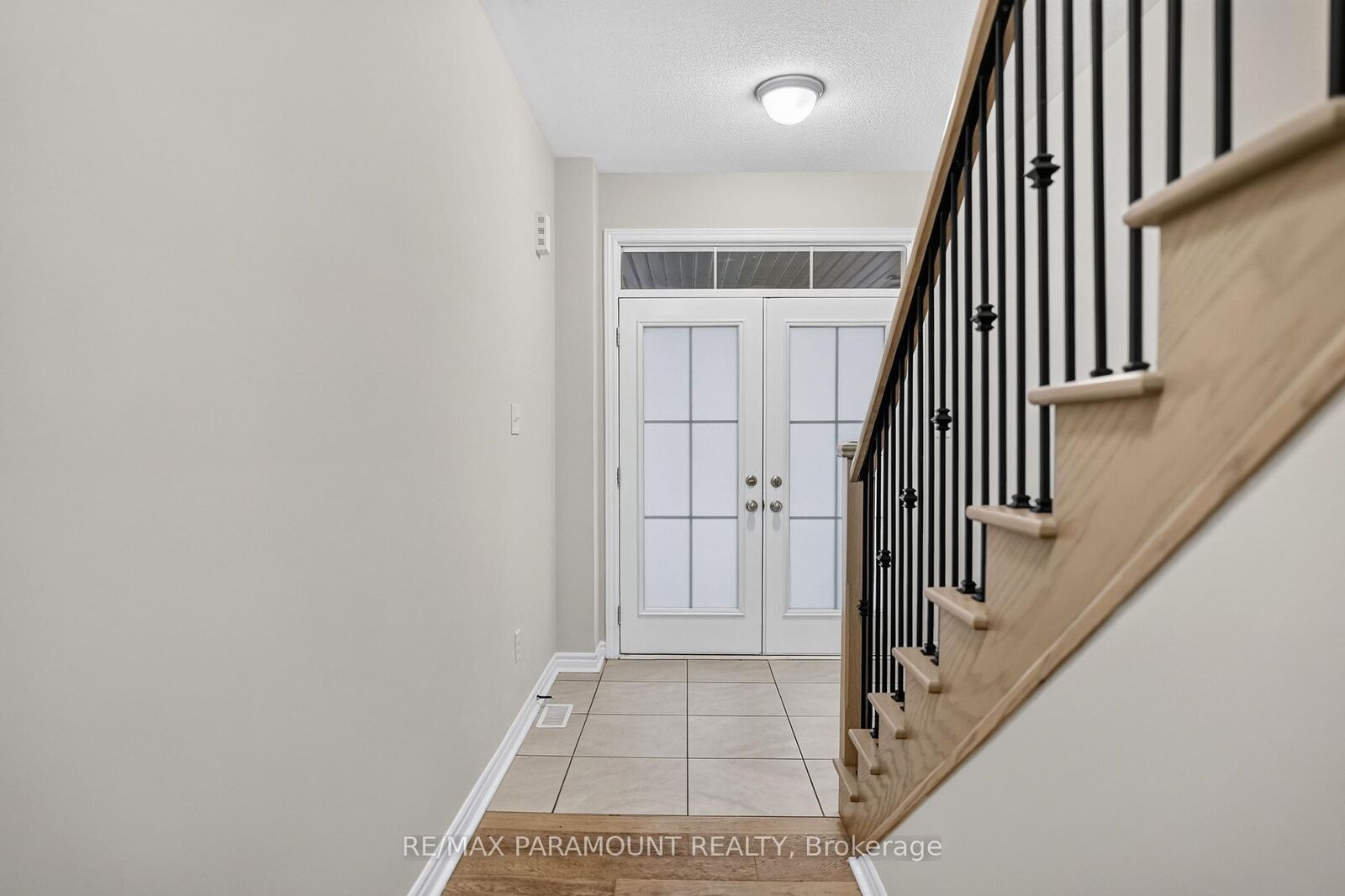 Property Photo:  61 Tracey Lane  ON L9Y 3V2 