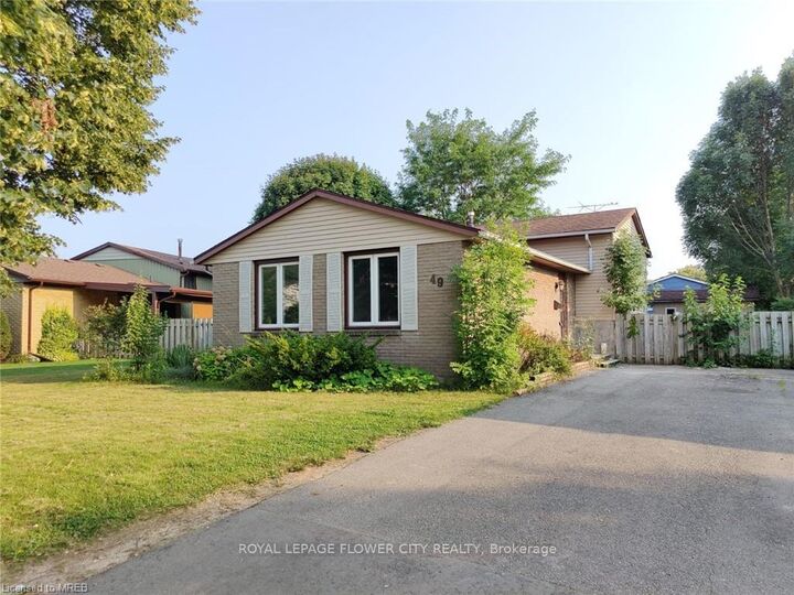 49 McCrae Drive — photo 1