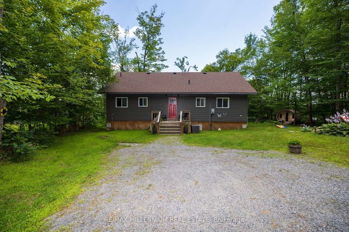 29 Yellow Birch Road — photo 1