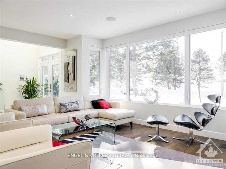 Property Photo:  615 Island Park Crescent  ON K1Y 3P4 