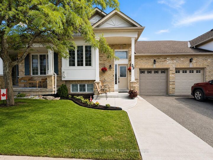 Property Photo: 2243 Turnberry Road 59 ON L7M 4Y6