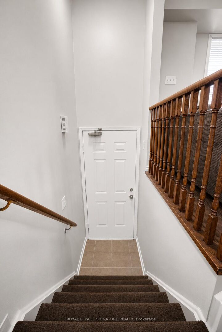 Property Photo: 4950 Winston Churchill Boulevard 114 ON L5M 8E3