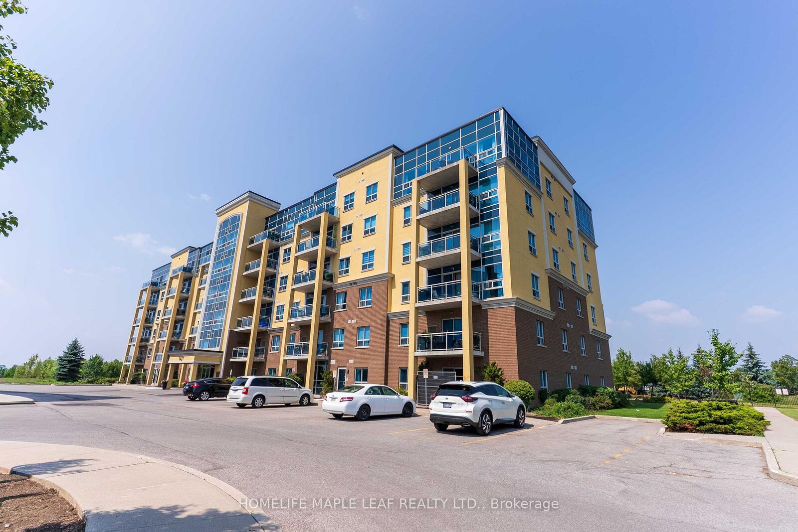 Property Photo:  1421 Costigan Road 307  ON L9T 2N4 