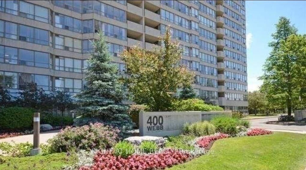 Property Photo:  400 Webb Drive 905  ON L5B 3Z7 