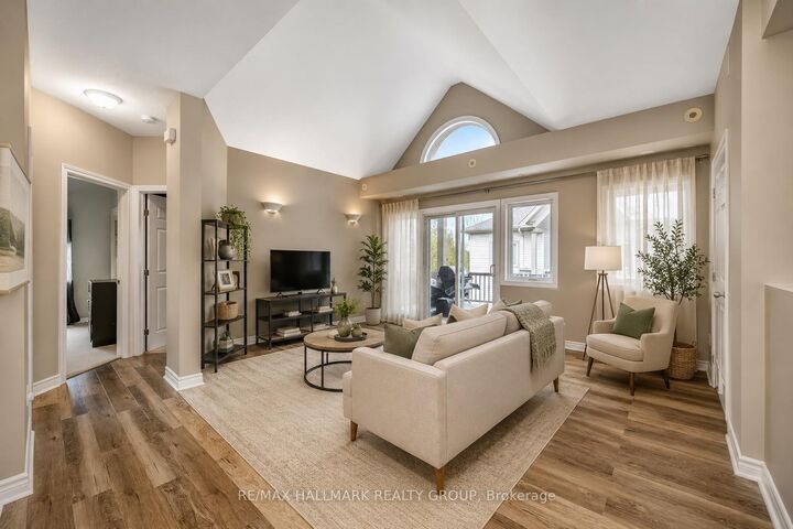 Photo de la propriété:  1109 Stittsville Main Street L  ON K2S 0C8 