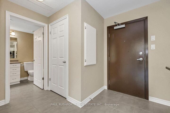 Property Photo:  215 Titanium Private 203  ON K1C 0B7 