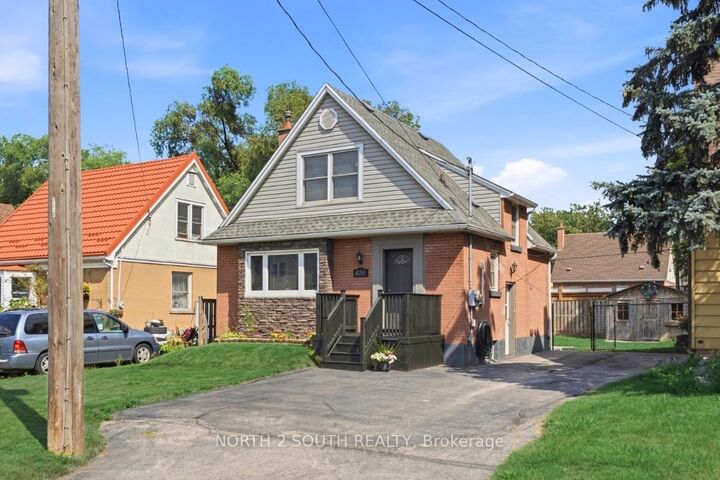 Property Photo: 624 Brighton Avenue ON L8H 6H2