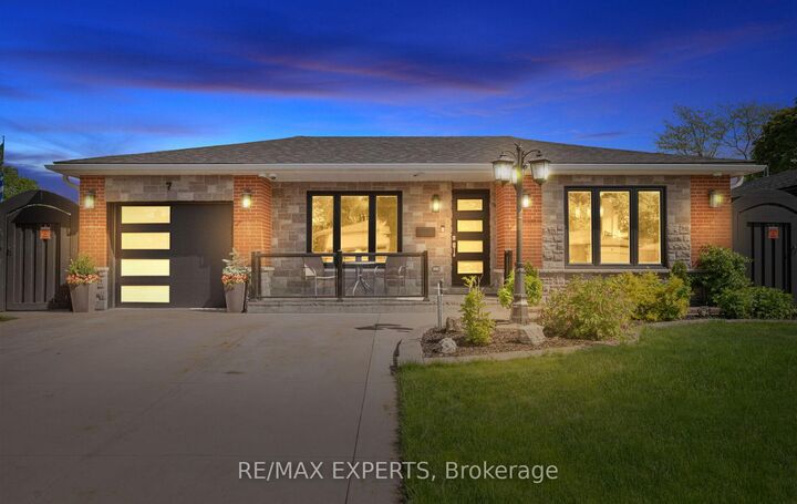 7 Goodwood Road — photo 1