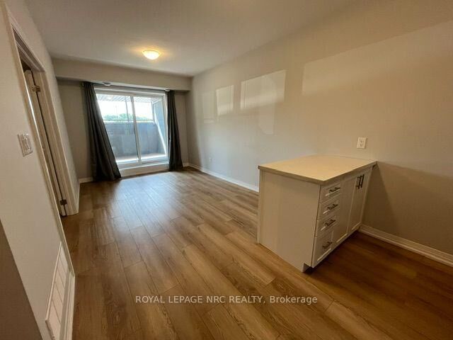 Property Photo:  6705 Cropp Street 76  ON L2E 0C1 
