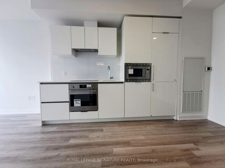 Property Photo:  121 St Patrick Street 1512  ON M5T 3C1 