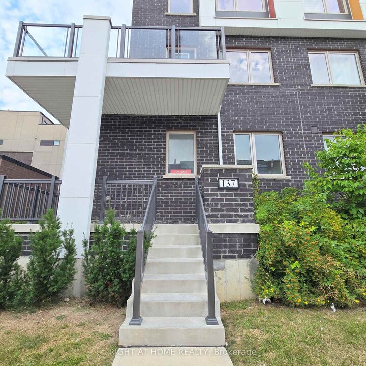 Property Photo: 137 Frederick Tisdale Drive #Upper Unit ON M3K 2B8