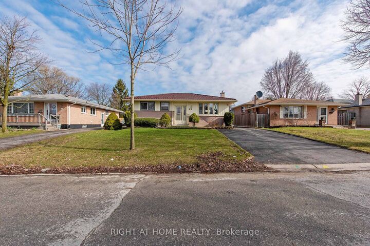 69 Alayne Crescent — photo 1