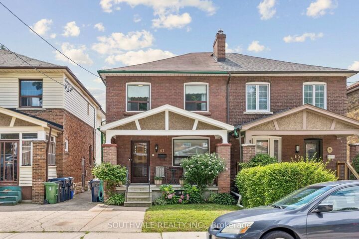 67 Kings Park Boulevard — photo 1