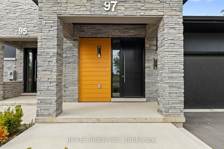 Property Photo: 97 Port Robinson Road Main Floor ON L3B 5N5