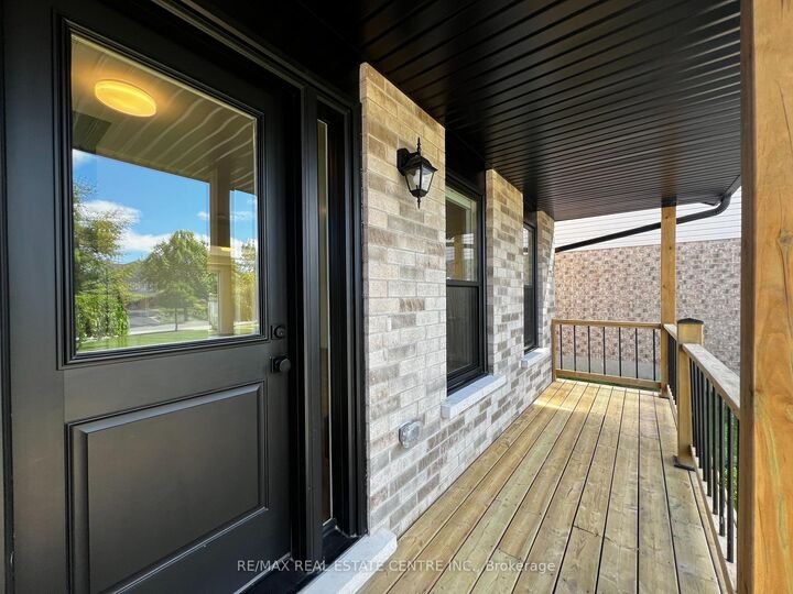 Property Photo: 716 Russel Court ON L9V 3P4