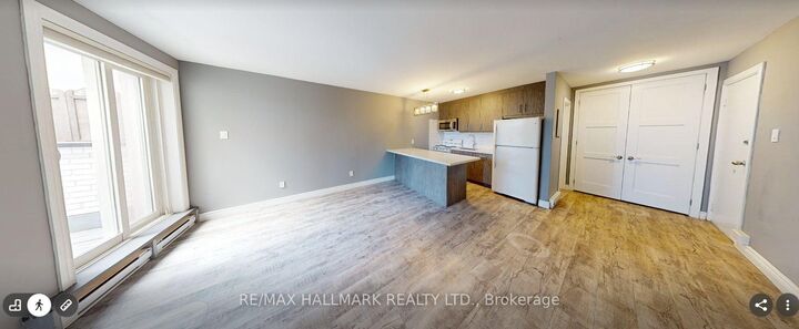 Property Photo:  1610 Queen Street E 1  ON M4L 1G2 