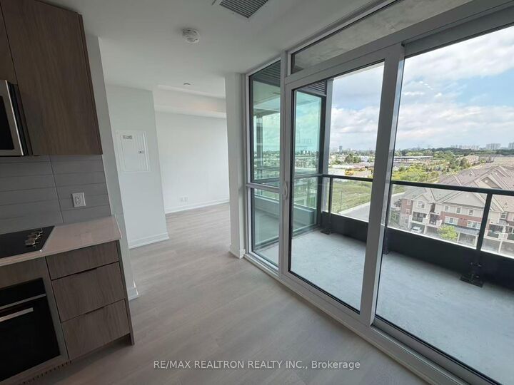 Property Photo:  20 Deans Drive 720  ON M1L 0J7 