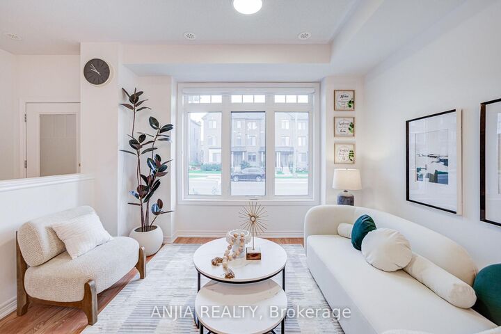 Property Photo:  11794 Tenth Line  ON L4A 5G2 