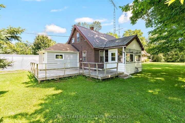 Property Photo: 29 Marsh Lane ON L0K 2E1