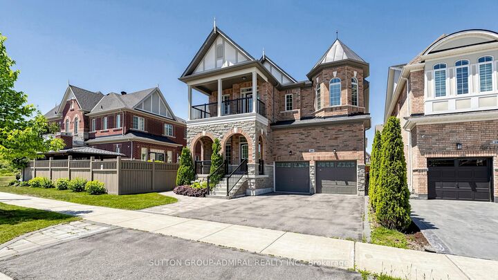 Property Photo: 284 East's Corners Boulevard ON L4H 4L8