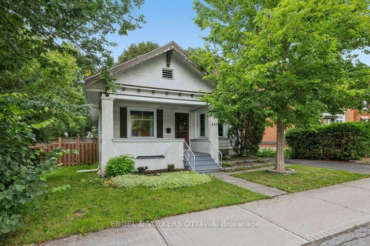 650 Churchill Avenue N — photo 1