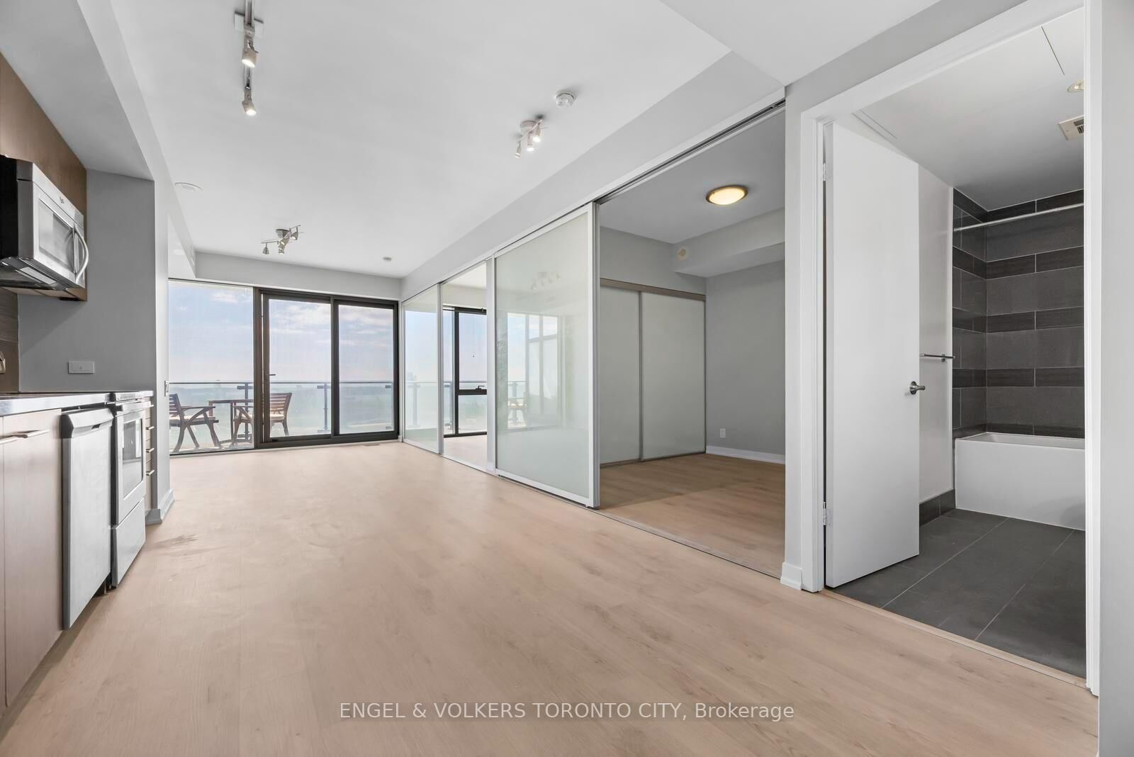 Property Photo: 390 Cherry Street 1009 ON M5A 0E2