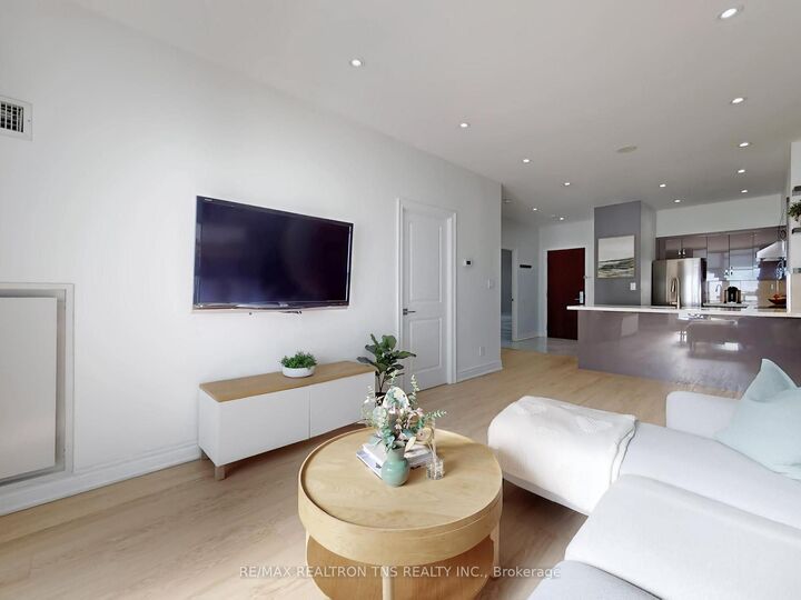 Property Photo: 88 Times Avenue 101 ON L3T 7Z4
