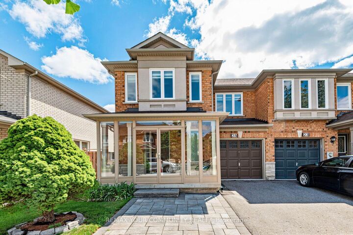 Property Photo: 25 Bassett Avenue ON L4B 4J9