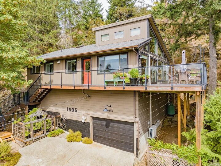 Property Photo: 1605 King John Way BC V9T 3C3