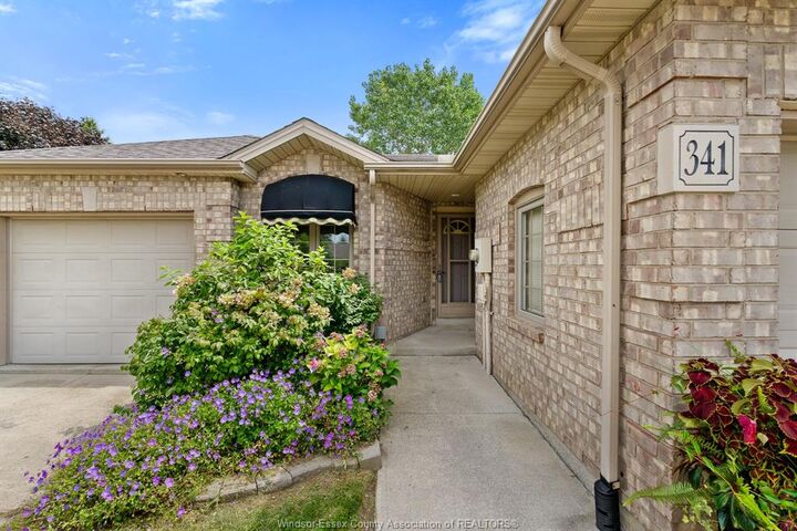 Property Photo: 341 Rockport Lane ON N9Y 4B3