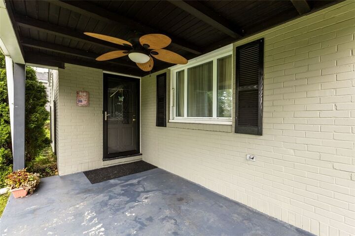 Property Photo:  1918 Shaler Drive  PA 15116 