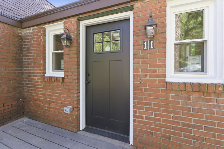 Property Photo: 11 Lee Avenue PA 15221
