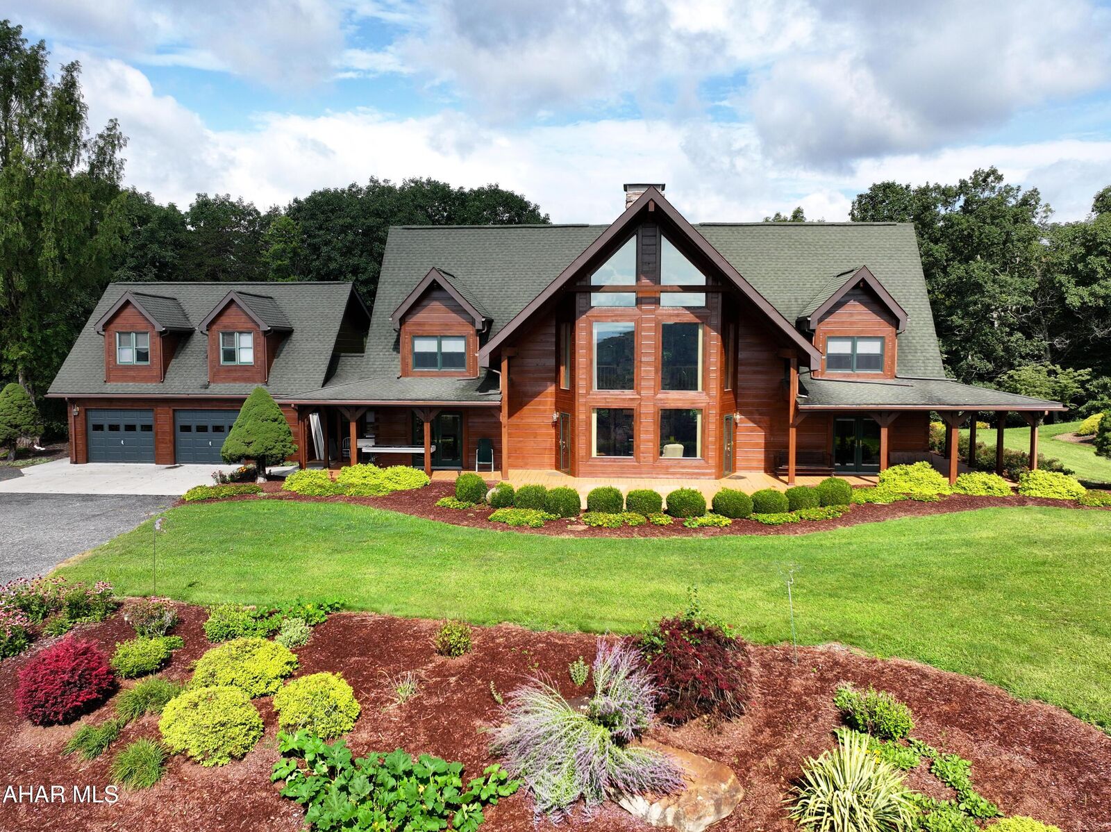 Property Photo:  495 Ritchey Bridge Road  PA 15537 