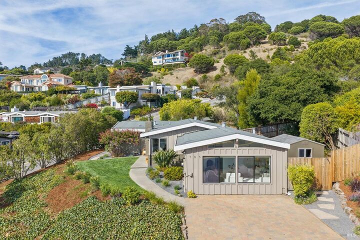 Property Photo:  705 Hilary Drive  CA 94920 