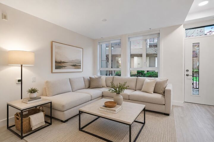 Property Photo:  2035 Glenaire Street 124  BC V7P 1Y2 