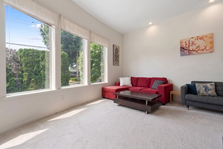 Property Photo: 1620 Fell Avenue BC V5B 3Z5