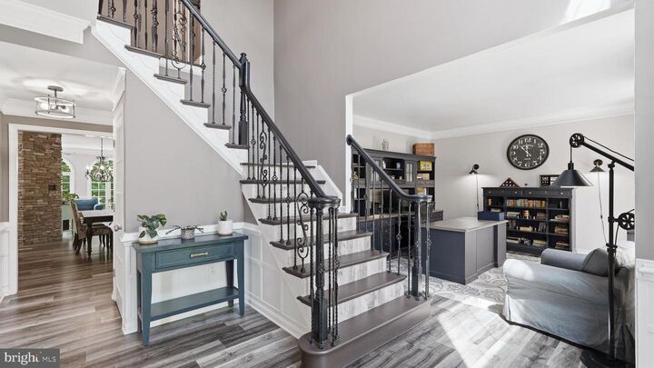 Property Photo:  8000 Pinnacle Ridge Drive  VA 20112 