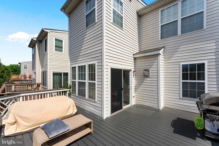 Property Photo: 42795 Shaler Street VA 20152