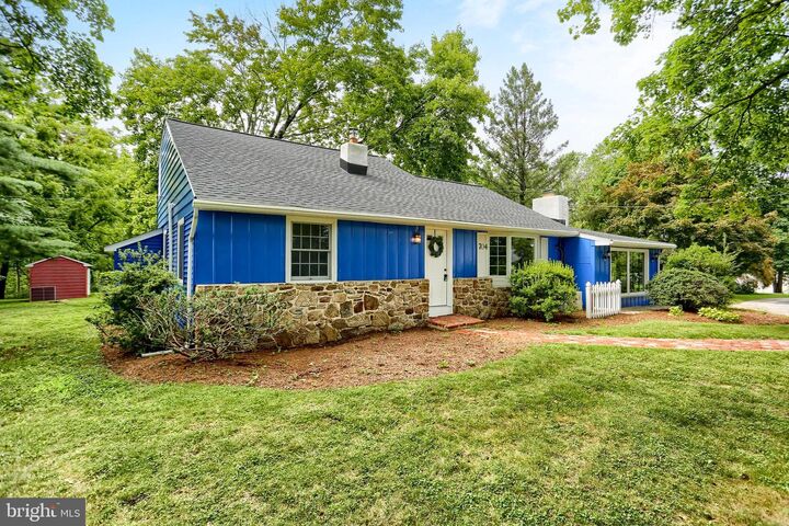 Property Photo:  704 Timber Lane  PA 19380 
