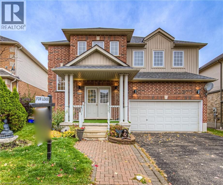 Property Photo:  722 Salzburg Drive  ON N2V 2N7 