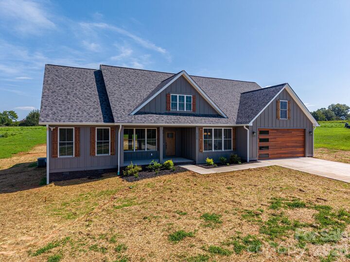 Property Photo:  5408 Reepsville Road  NC 28168 