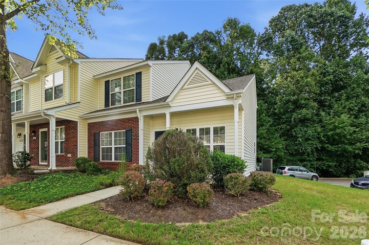 Property Photo:  150 Limerick Road  NC 28115 