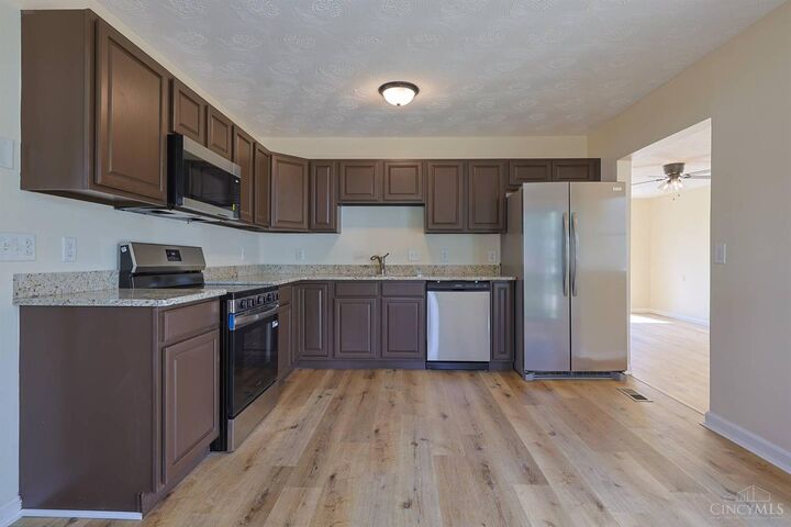 Property Photo: 708 E Main Street OH 45107