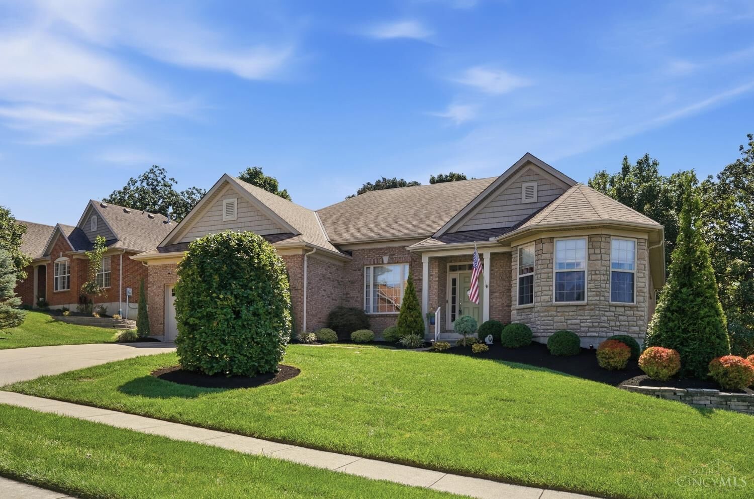 Property Photo: 3042 Fiddlers Ridge Drive OH 45248