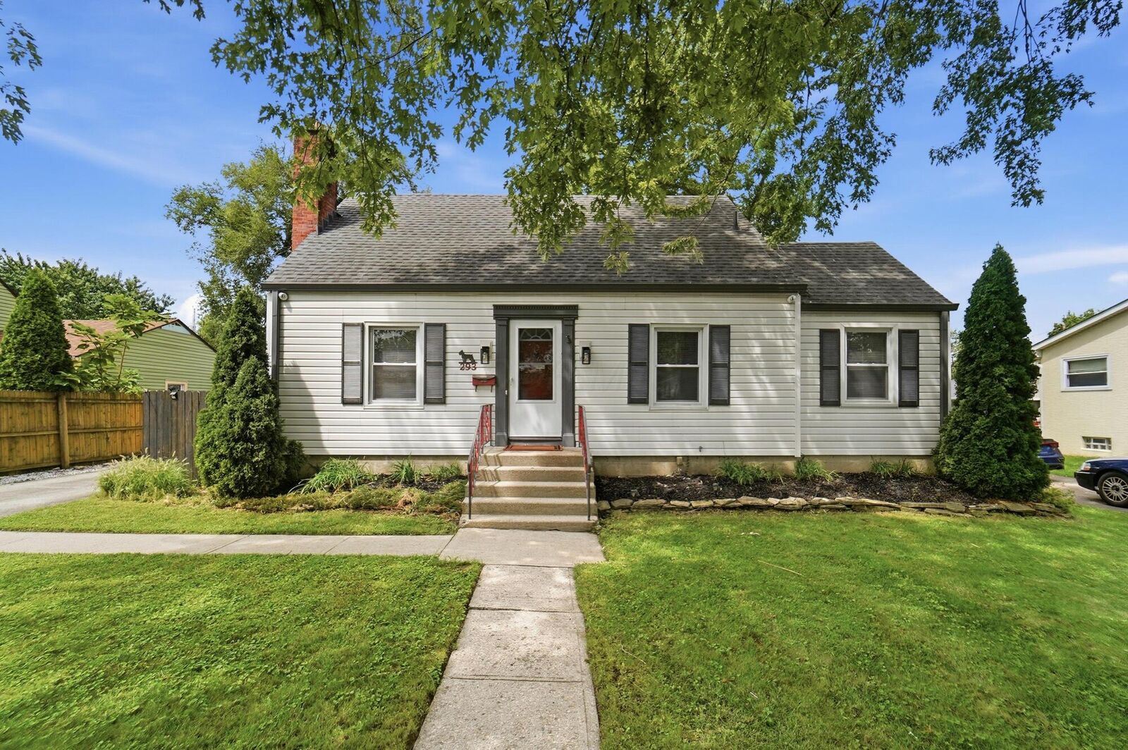 Property Photo:  293 Pasadena Avenue  OH 43228 