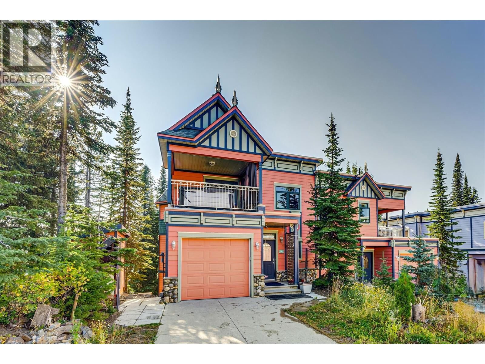 Property Photo: 635 Monashee Road 8 BC V1B 0T1