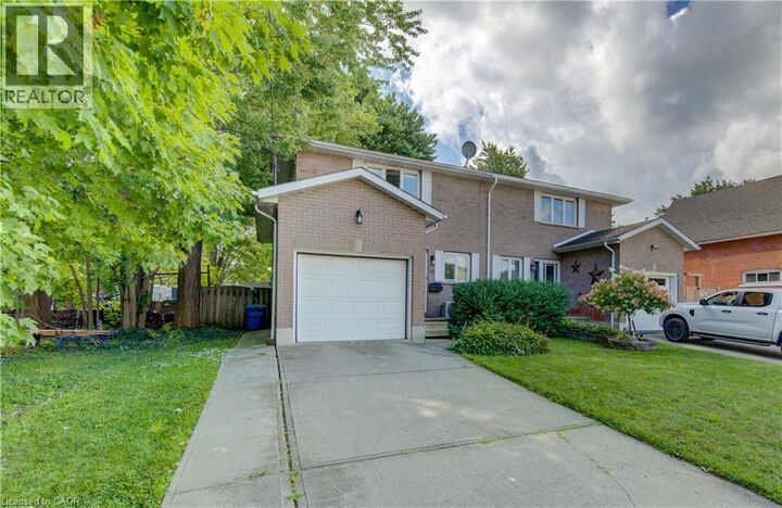 Property Photo:  15 Player Street  ON N5A 1V1 