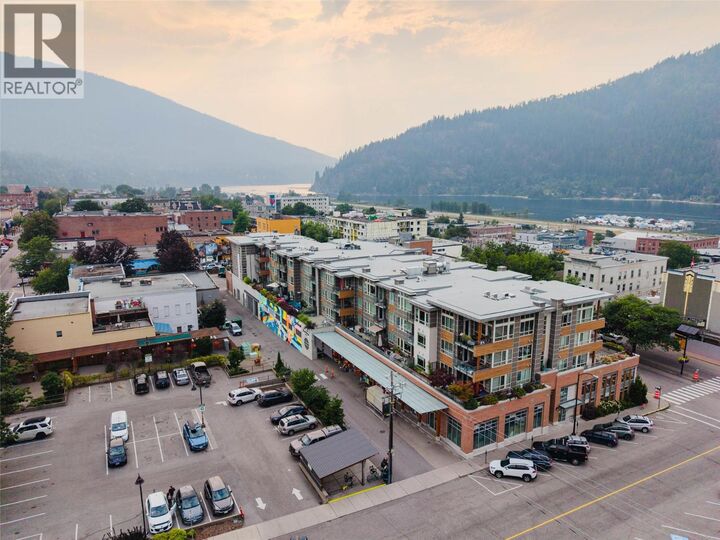 710 Vernon Street 408 — photo 1