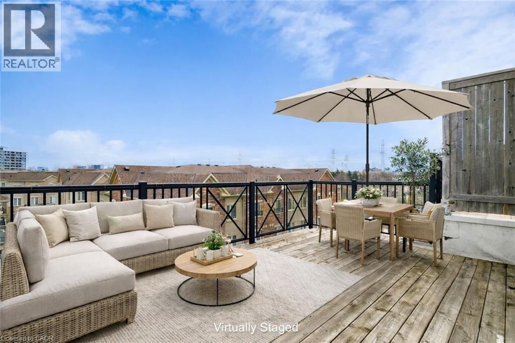 Property Photo:  19 Coneflower Crescent 258  ON M2R 0A5 